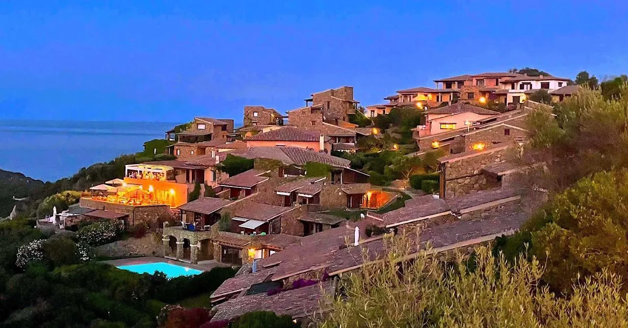 Appartement San Teodoro Punta Est Ampio Trilocale Vista Mare à Cap Coda Cavallo