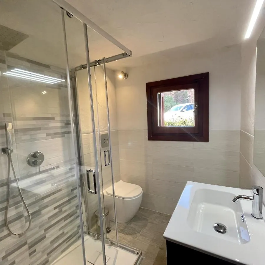 Appartement San Teodoro Punta Est Ampio Trilocale Vista Mare à Cap Coda Cavallo Italie